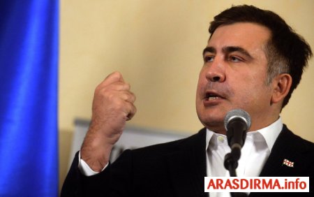 İranla əlaqəni kəsin, iranlıları ölkəyə buraxmayın - Saakaşvili