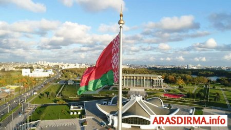 Dünyanın diqqəti Belarusda - Xalq kimi seçəcək?