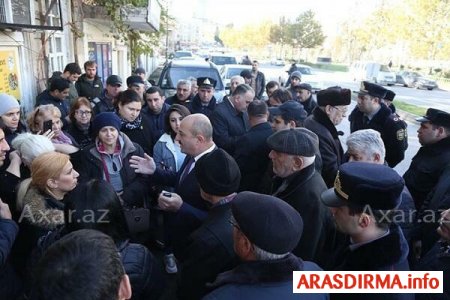 Bakıda Şeyxin evi uçdu: rəsmilər hadisə yerində - Foto