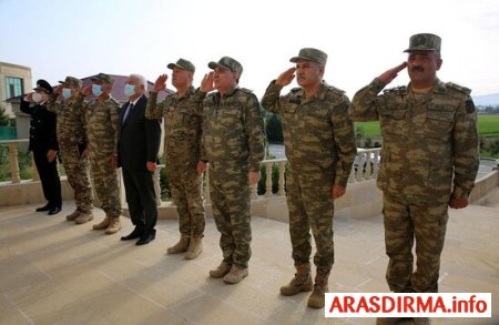 Prezidentin tapşırığı ilə Generallar cəbhəyə GETDİLƏR - FOTO