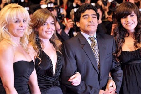 Uşaqları miras davasına başladı - Dieqo Maradonanın