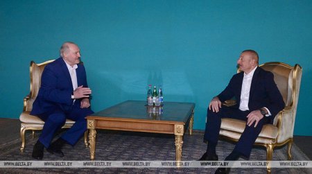 İlham Əliyev ilə Aleksandr Lukaşenkonun qeyri-rəsmi görüşü olub - YENİLƏNİB + FOTO