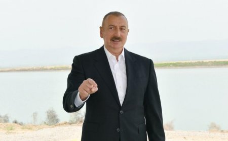 Əliyev “qayıdacağıq” dedi, Nikol dərhal səfərə getdi..