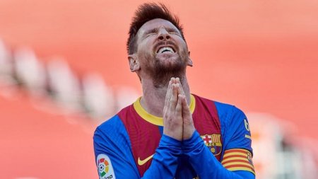 Lionel Messi "Barselona"dan getdi (RƏSMİ)