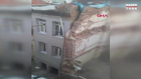 İstanbulda 4 mərtəbəli bina qəfil çökdü - ANBAAN VİDEO