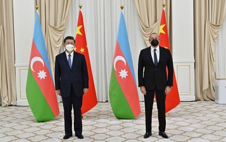 İlham Əliyev Səmərqənddə Çin lideri ilə görüşdü - YENİLƏNİB / FOTO