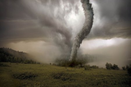 ABŞ-da tornado bölgələri vurdu,ölən və  yaralılar var.VİDEO